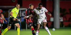 Flamengo x Vitória: Gols de Arrascaeta e Bruno Henrique Roubam a Cena